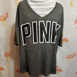V neck tee